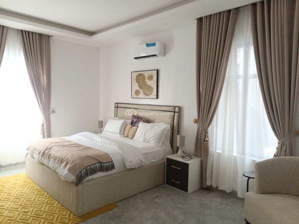 4 Bedroom Semi-detached House in Oniru, Oniru Estate, Oniru, Victoria Island (vi), Lagos, Flat / Apartment Short Let