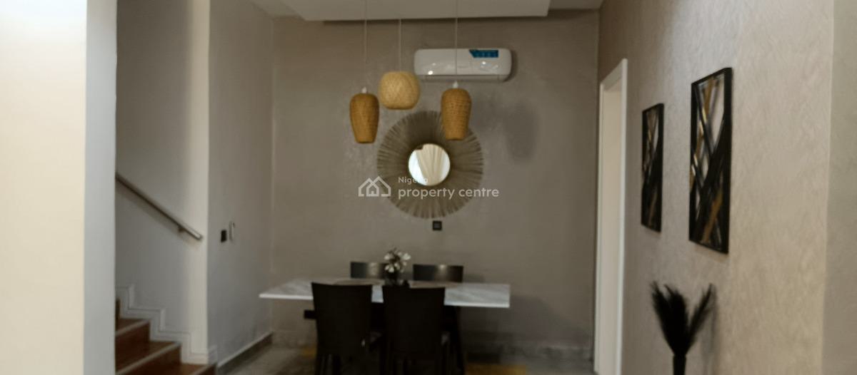 4 Bedroom Semi-detached House in Oniru, Oniru Estate, Oniru, Victoria Island (vi), Lagos, Flat / Apartment Short Let