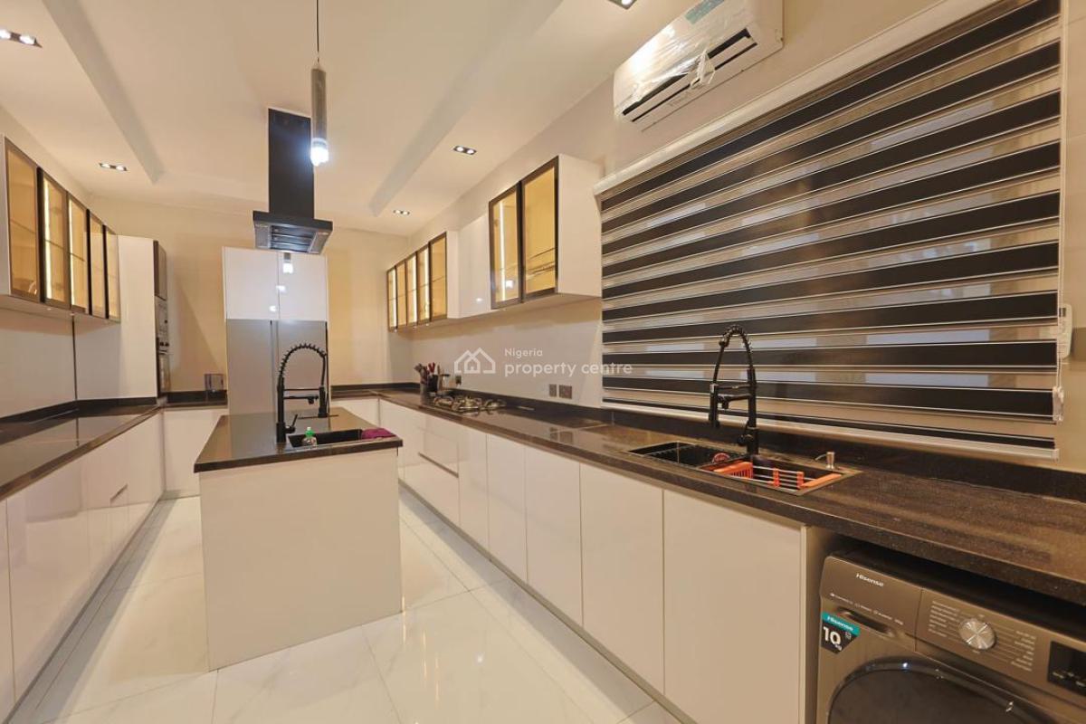 Newly Launched 4/5 Bedroom Duplex with Cinema, Snooker & Swimming Pool, Chevron, Lekki, Lagos, Detached Duplex Short Let