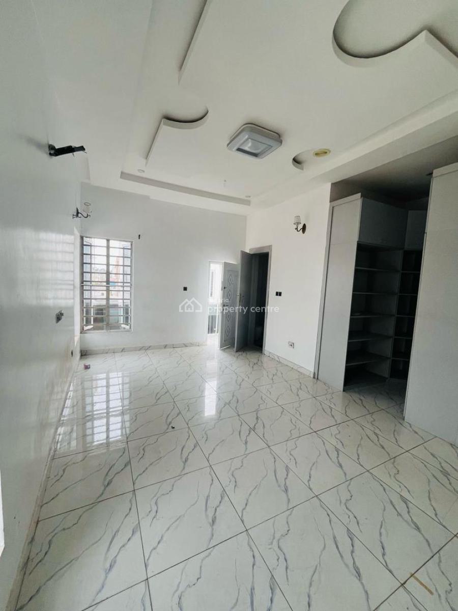Very Spacious Masters  Room with Excellent Facilities, Orchid, Lekki, Lagos, Flat / Apartment for Rent