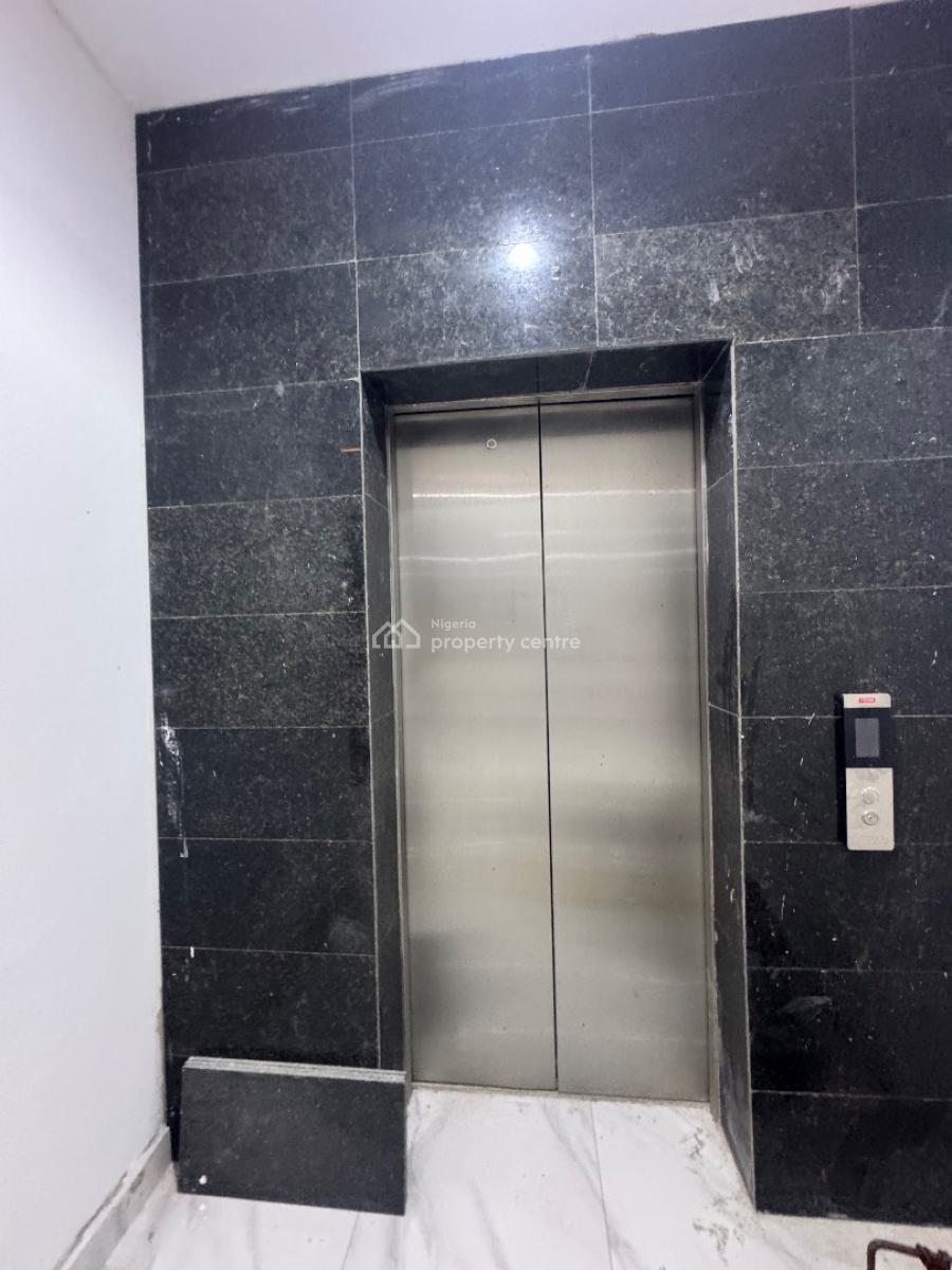 Spacious and Stunning Two (2) Bedroom Apartment with Bq, Lekki Phase 1, Lekki, Lagos, Flat / Apartment for Sale