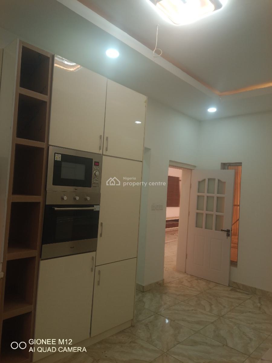 Executive 3bed Room Flat with Bq at Shonibare Estate, Shonibare Estate, Maryland, Lagos, Flat / Apartment for Rent
