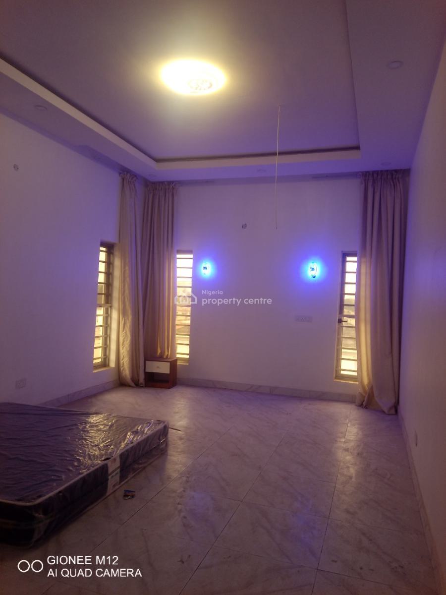 Executive 3bed Room Flat with Bq at Shonibare Estate, Shonibare Estate, Maryland, Lagos, Flat / Apartment for Rent