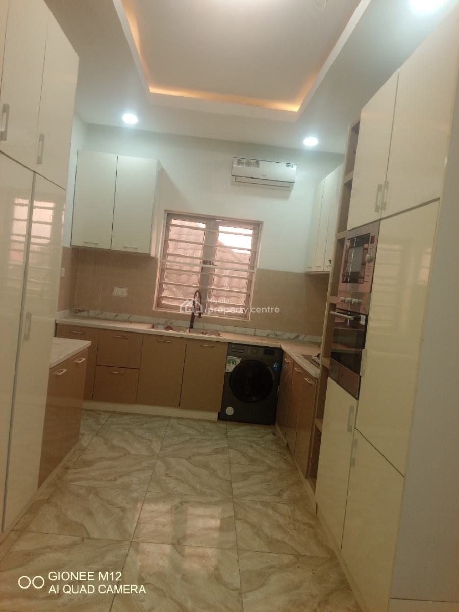 Executive 3bed Room Flat with Bq at Shonibare Estate, Shonibare Estate, Maryland, Lagos, Flat / Apartment for Rent