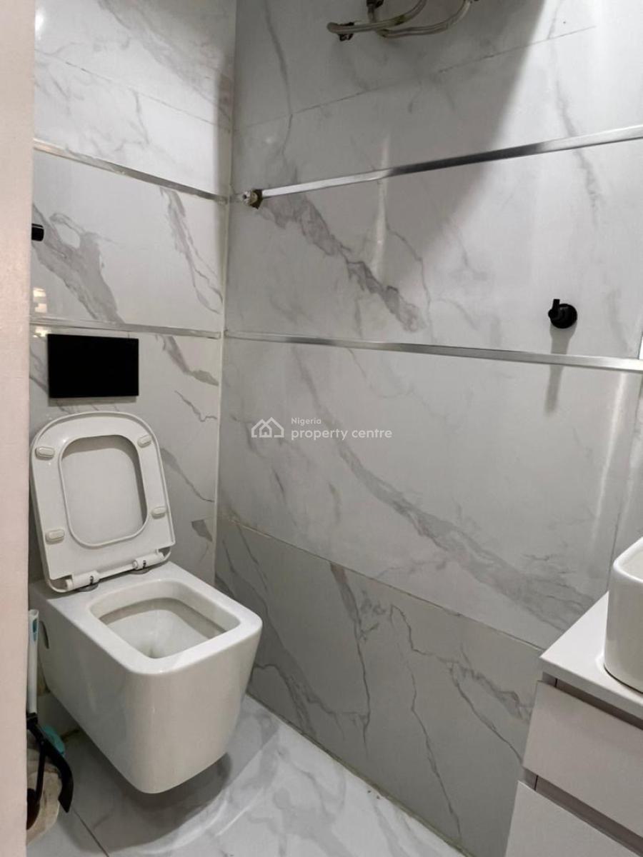 1 Bedroom Apartment with Ps5,swimming Pool and Other Top Notch Ameniti, Lekki Phase 1, Lekki, Lagos, Flat / Apartment Short Let