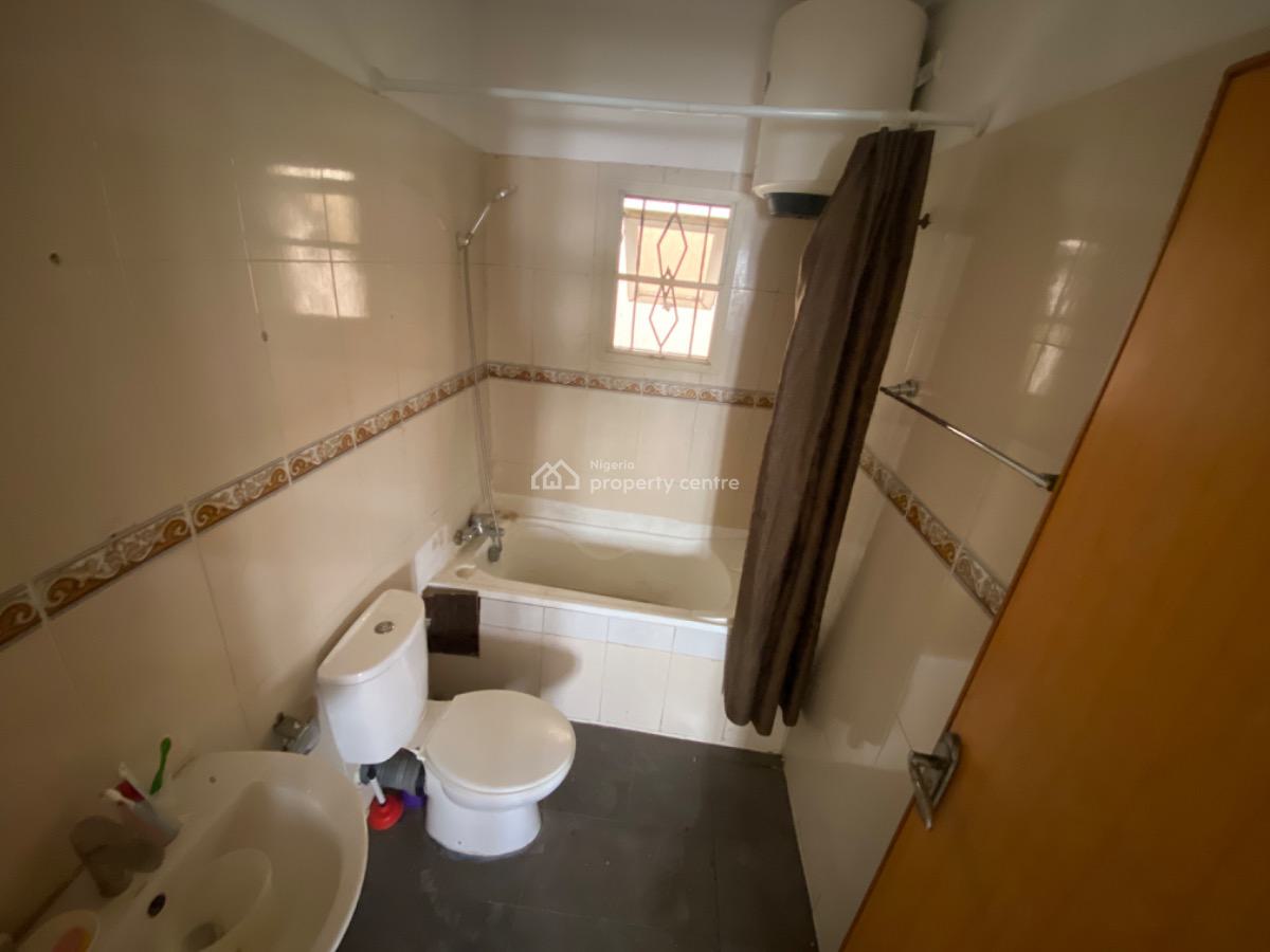 1 Bedroom Apartment with Private Stairs and Entrance, Marwa, Lekki Phase 1, Lekki, Lagos, Mini Flat (room and Parlour) for Rent