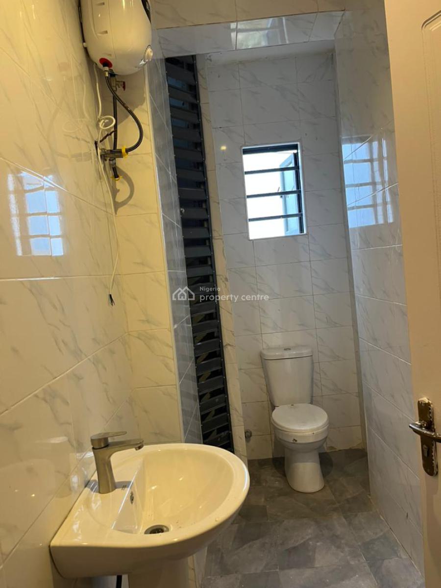 Luxury &  Beautiful Newly Built 2 Bedroom Apartment, Chevron, Lekki, Lagos, Flat / Apartment for Rent