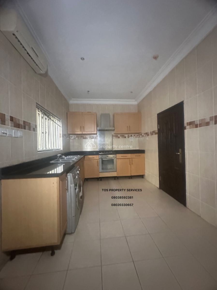 Beautiful 3 Bedroom Apartment, Beautiful Neighbourhood of Lekki Phase 1, Lekki Phase 1, Lekki, Lagos, Flat / Apartment for Rent