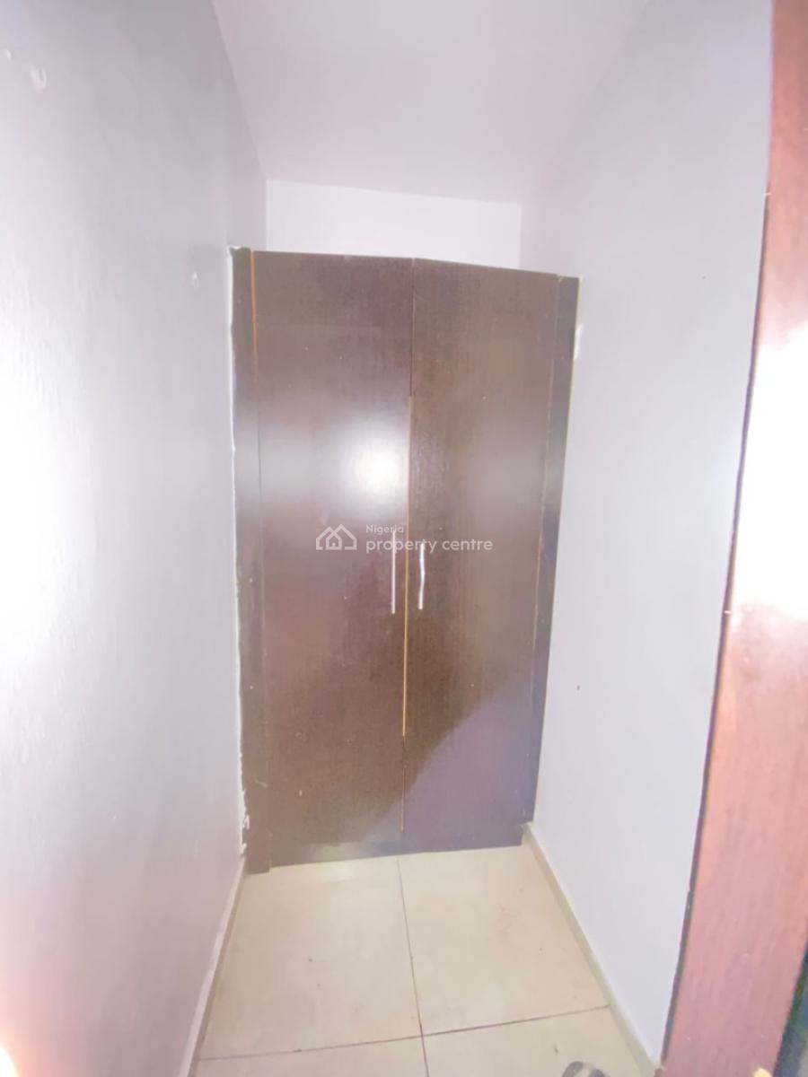 Shared Apartment, Osamudiamen Otabor Idado Estate, Idado, Lekki, Lagos, Self Contain (single Rooms) for Rent