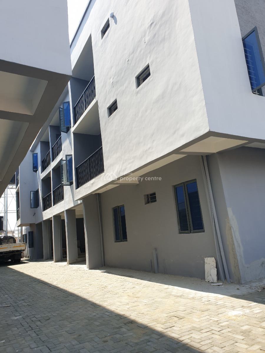 Spacious 2bedroom Flat, Spg Road, Lekki, Lagos, Flat / Apartment for Rent