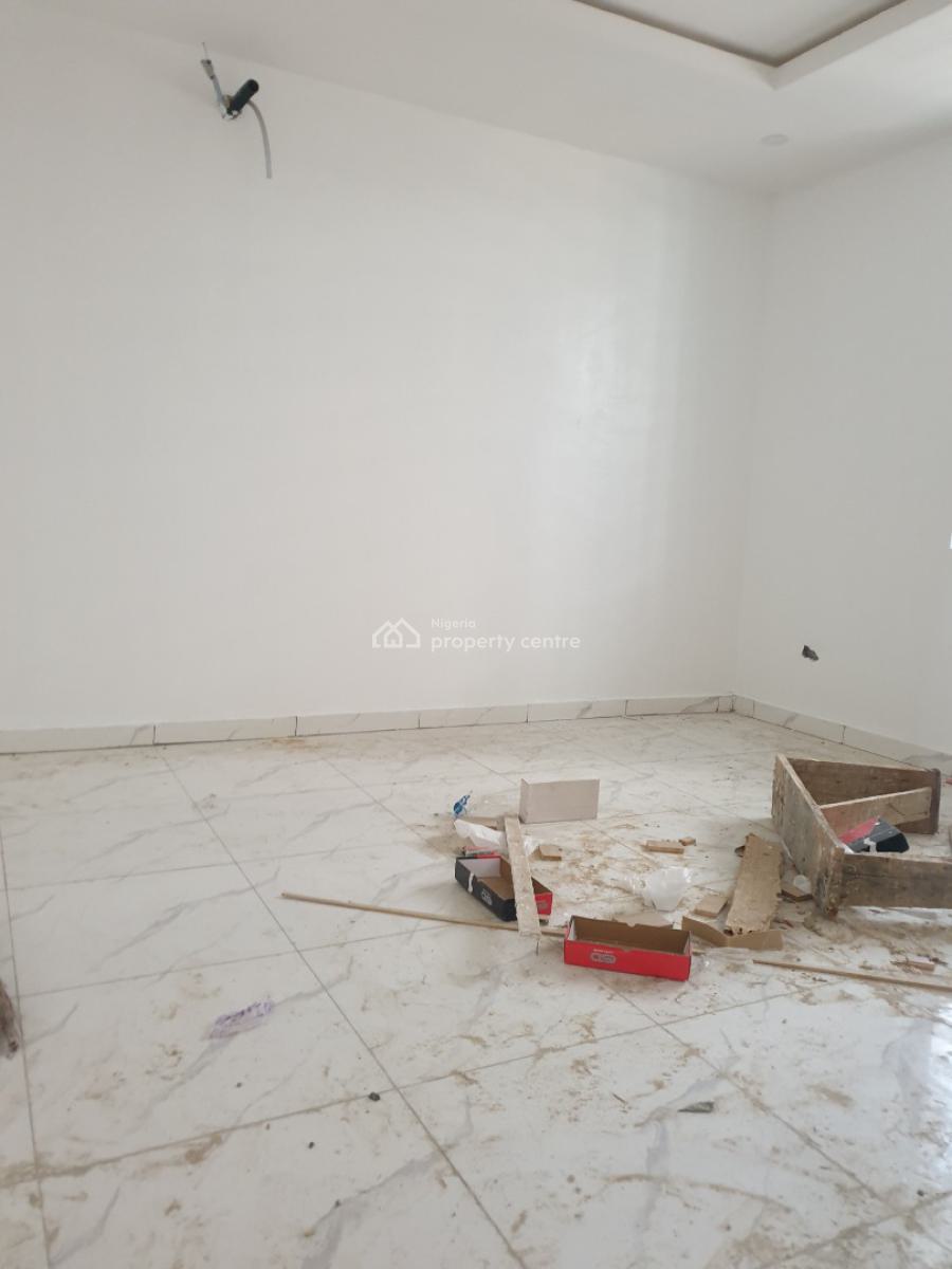Spacious 2bedroom Flat, Spg Road, Lekki, Lagos, Flat / Apartment for Rent