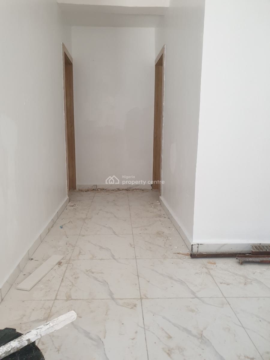 Spacious 2bedroom Flat, Spg Road, Lekki, Lagos, Flat / Apartment for Rent