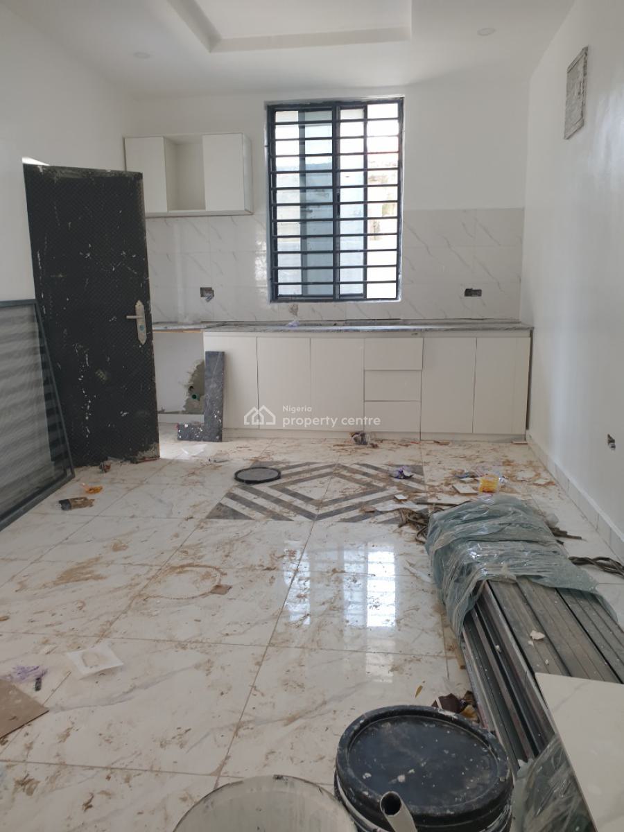 Spacious 2bedroom Flat, Spg Road, Lekki, Lagos, Flat / Apartment for Rent
