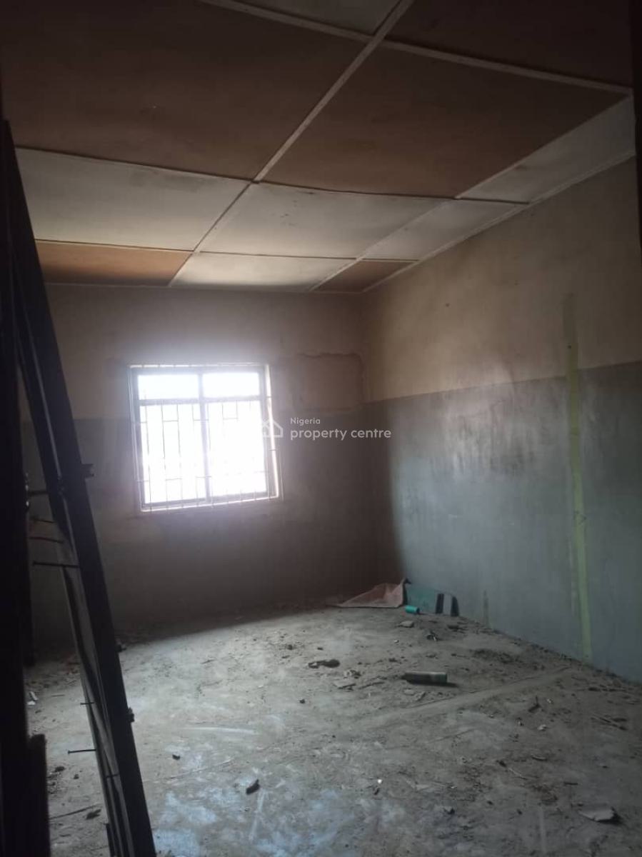 a Roomself Contain Is Available in Ifako, Gbagada, Lagos., Ifako, Ifako, Gbagada, Lagos, Self Contain (single Rooms) for Rent