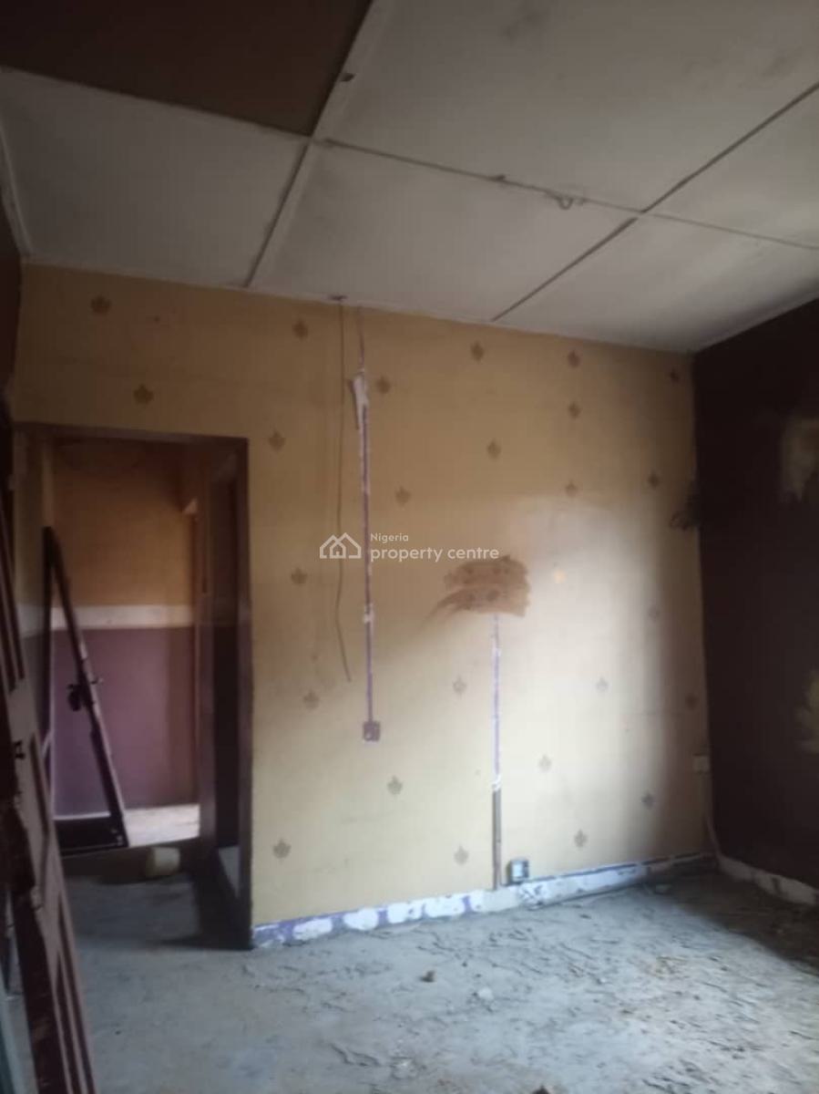 a Roomself Contain Is Available in Ifako, Gbagada, Lagos., Ifako, Ifako, Gbagada, Lagos, Self Contain (single Rooms) for Rent