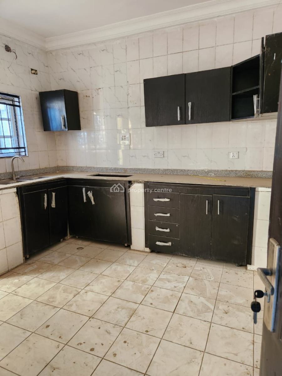 Beautiful and Spacious 3 Bedroom Flat with Bq, Utako, Abuja, Office Space for Rent