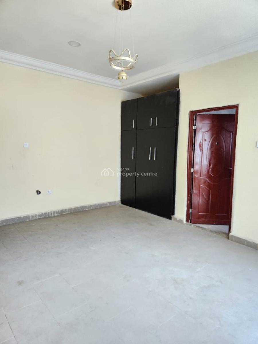 Beautiful and Spacious 3 Bedroom Flat with Bq, Utako, Abuja, Office Space for Rent