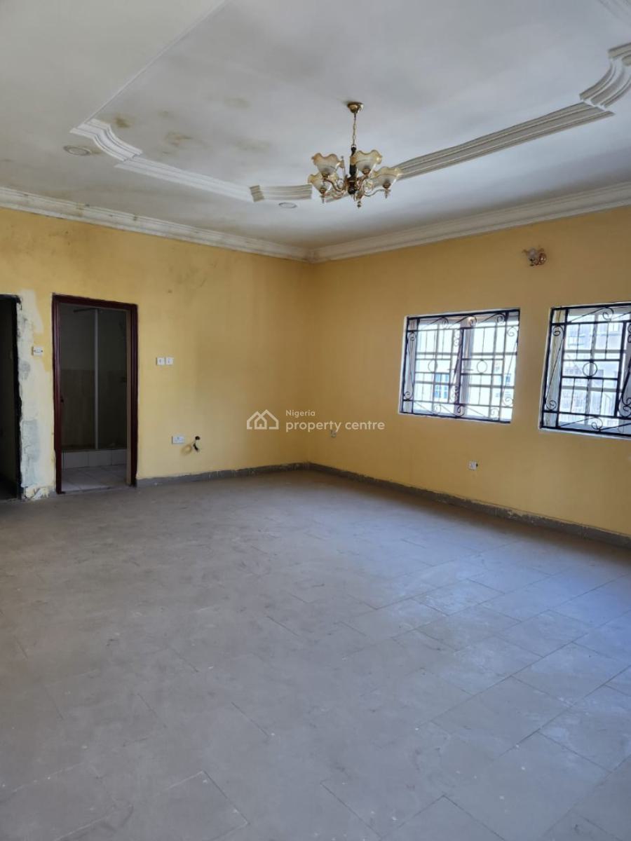 Beautiful and Spacious 3 Bedroom Flat with Bq, Utako, Abuja, Office Space for Rent