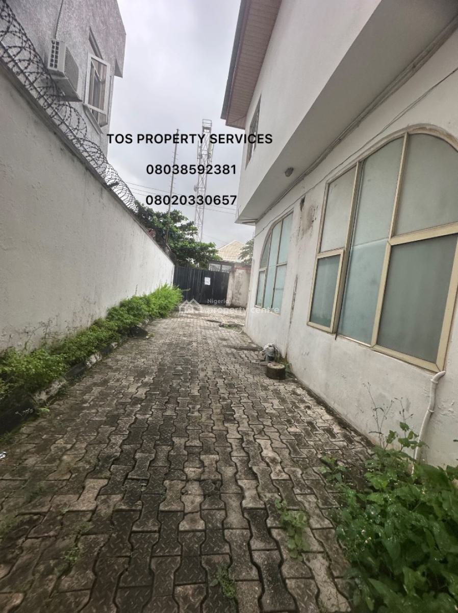Detached Building, Lekki Phase 1, Lekki, Lagos, Detached Duplex for Rent