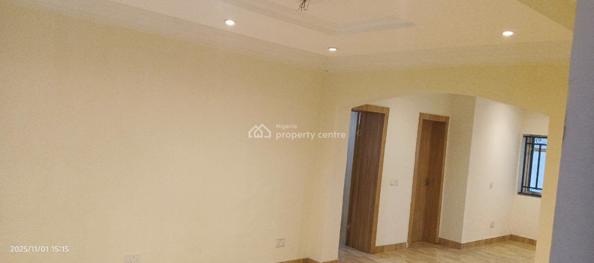 Exquisite 3 Bedroom Flat Well Finished with Parking Space, Lagos Street Off Freeman, Ebute Metta West, Yaba, Lagos, Flat / Apartment for Rent