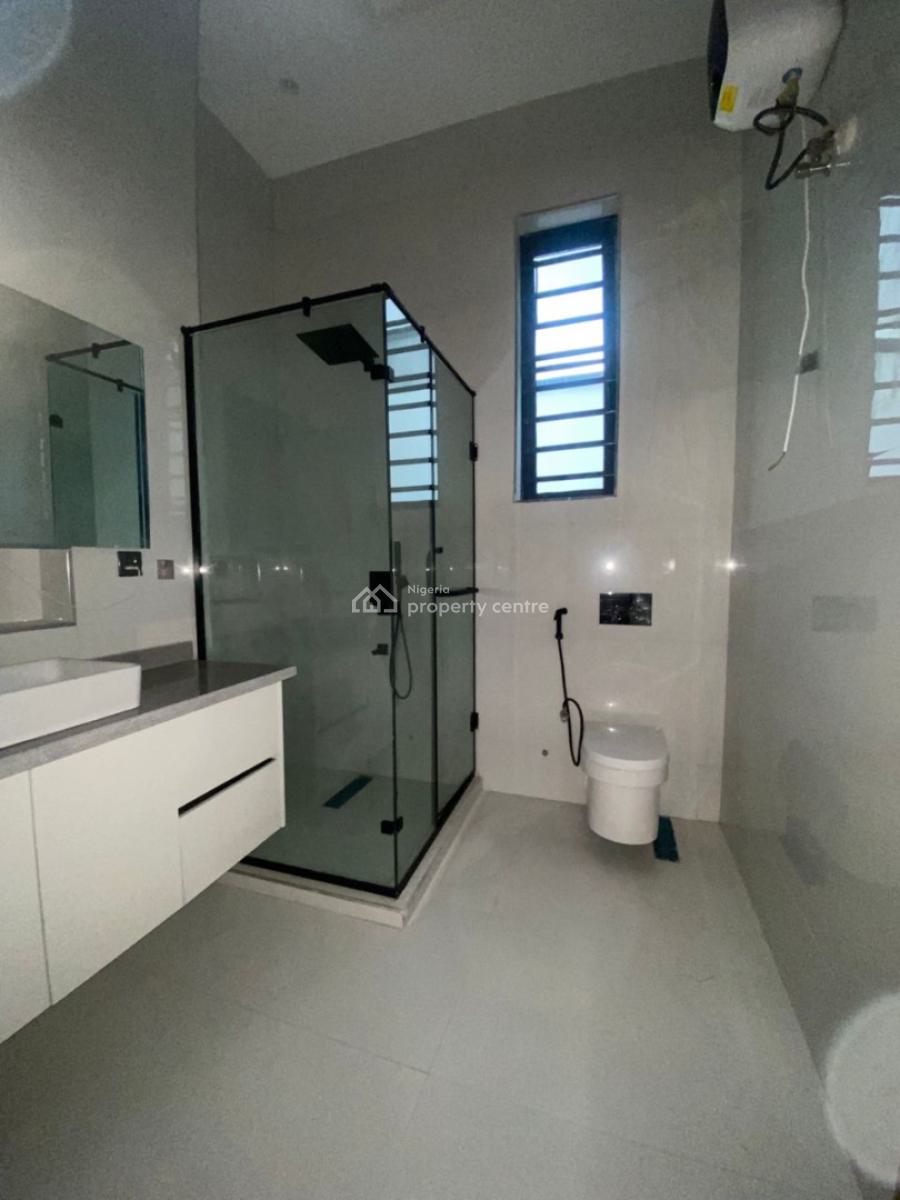 Comfy 5 Bedroom Fully Detached + Bq, Ikota, Lekki, Lagos, Detached Duplex for Sale