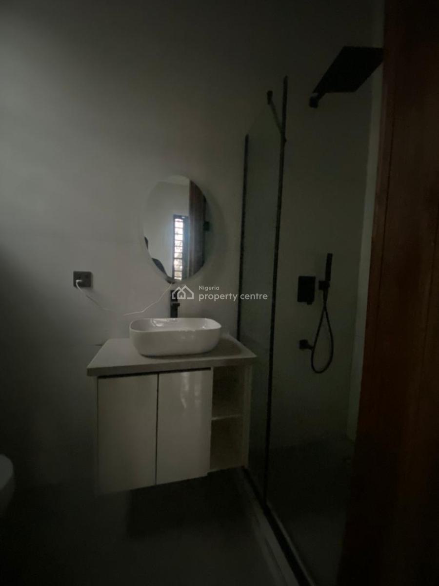 Comfy 5 Bedroom Fully Detached + Bq, Ikota, Lekki, Lagos, Detached Duplex for Sale