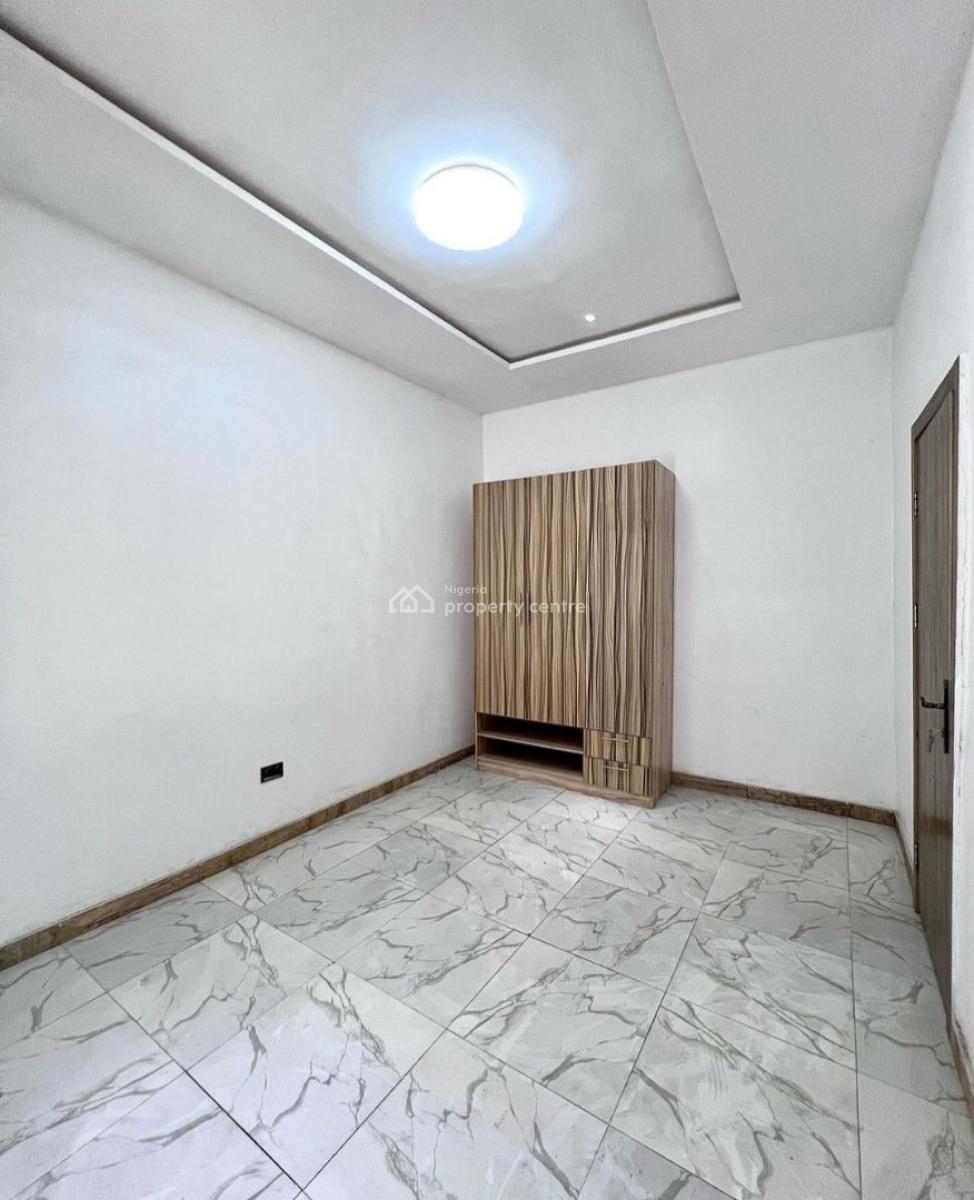 Contemporary Massive 4 Bedroom Semi Detached Duplex with Bq, Orchid, Lekki, Lagos, Semi-detached Duplex for Sale
