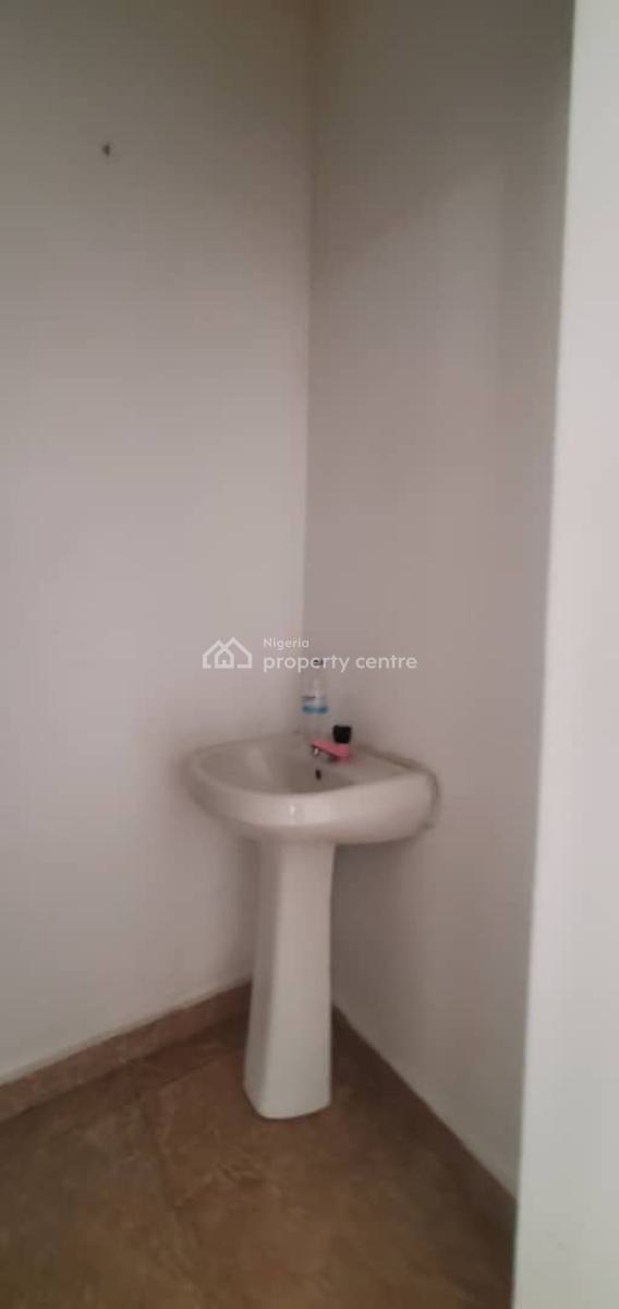 One Bedroom Apartment on The Ground Floor, Osapa, Lekki, Lagos, Mini Flat (room and Parlour) for Rent