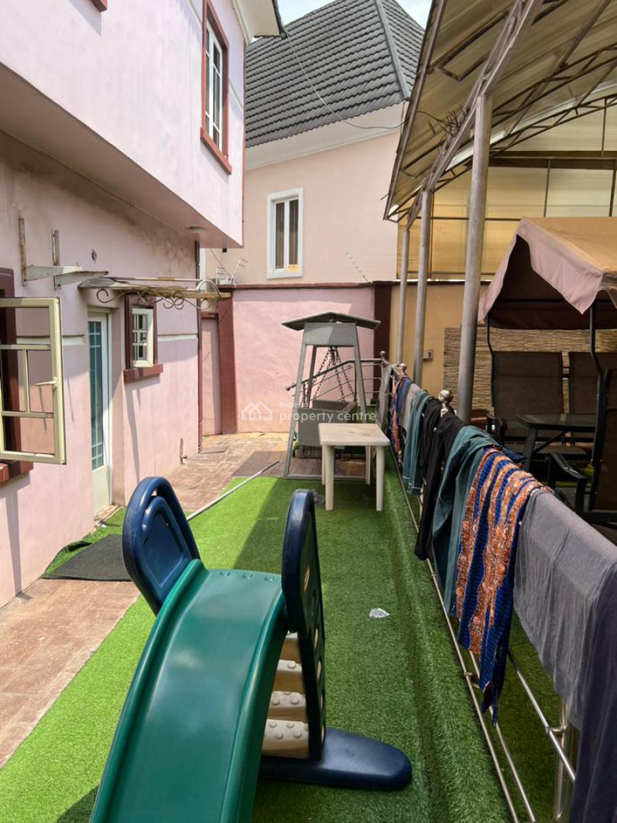5 Bedrooms Detached Duplex with Bq and Pool, Gra Phase 2, Magodo, Lagos, Detached Duplex for Sale
