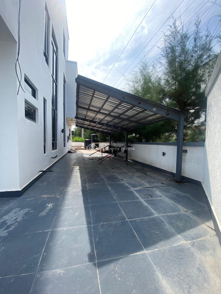 Luxury 6 Bedrooms + Bq, Lekki County, Lekki, Lagos, Detached Duplex for Sale