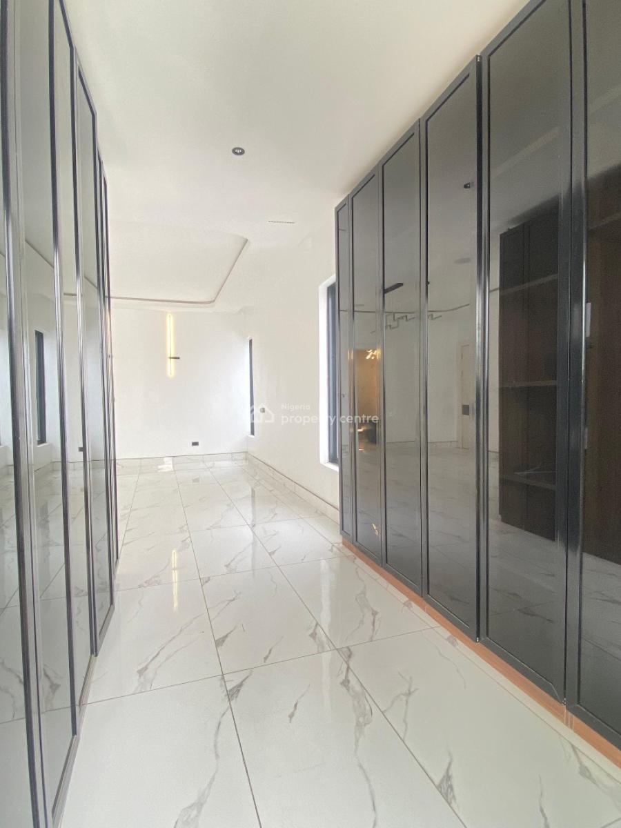 Luxury 6 Bedrooms + Bq, Lekki County, Lekki, Lagos, Detached Duplex for Sale