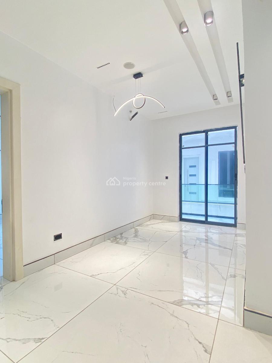 Luxury 6 Bedrooms + Bq, Lekki County, Lekki, Lagos, Detached Duplex for Sale