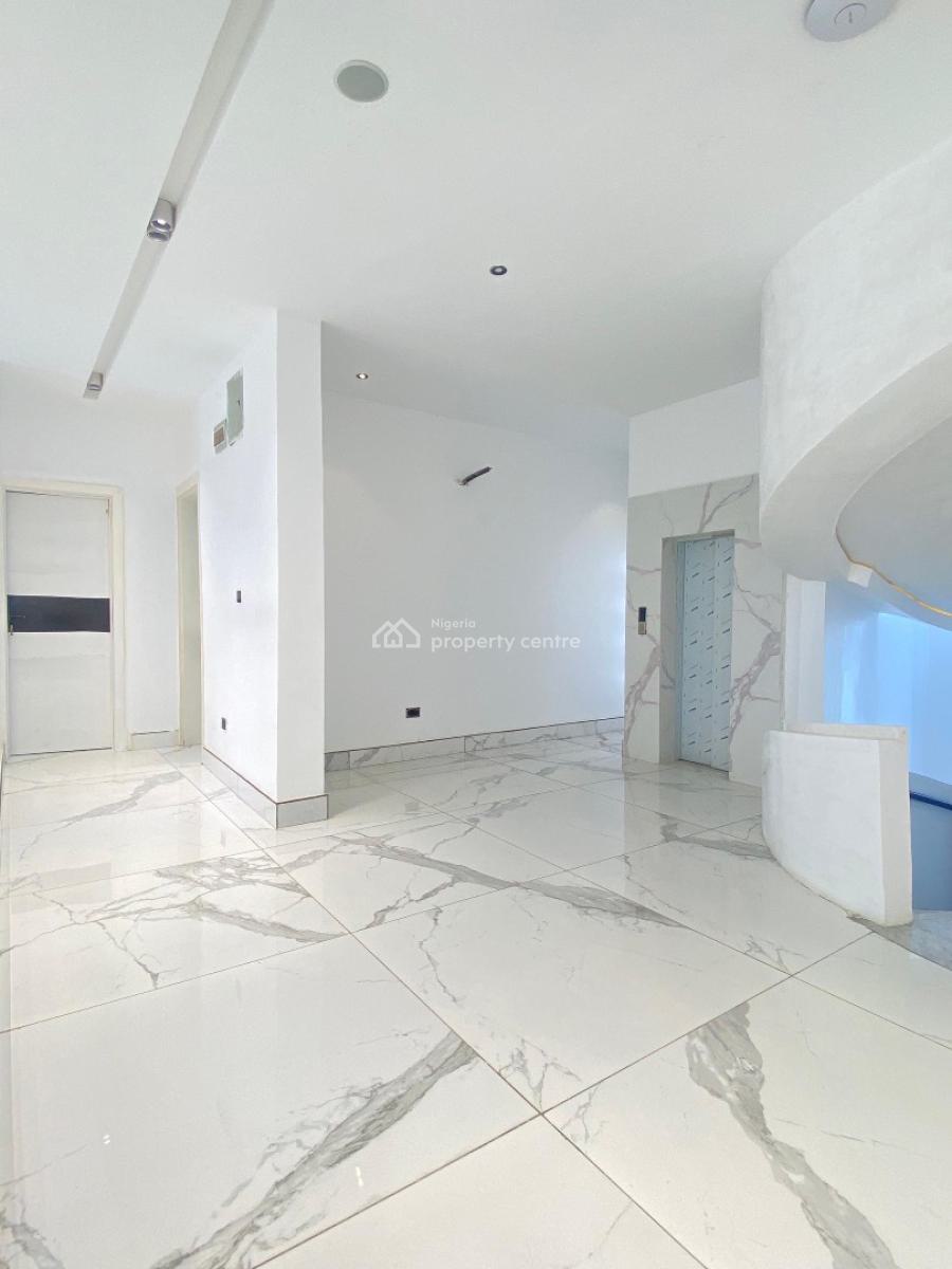 Luxury 6 Bedrooms + Bq, Lekki County, Lekki, Lagos, Detached Duplex for Sale