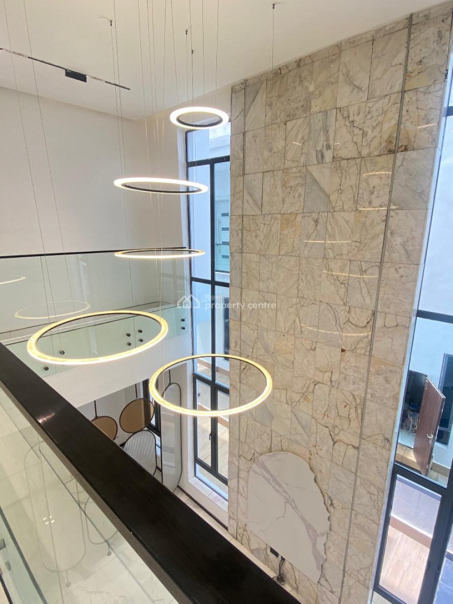 Luxury 6 Bedrooms + Bq, Lekki County, Lekki, Lagos, Detached Duplex for Sale