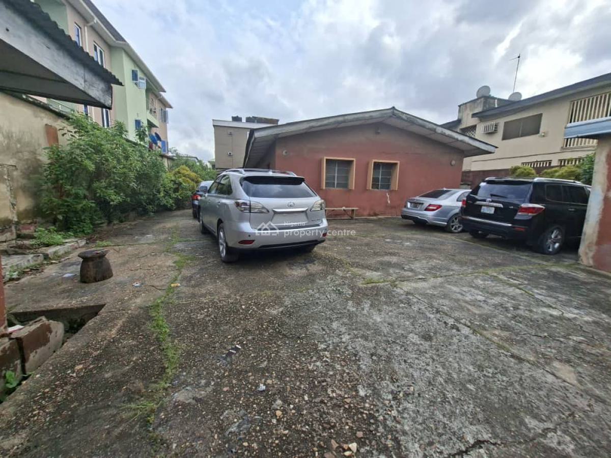 Bungalow on a Full Plot of Land with Shops Close to The Major Road and, Bungalow on a Full Plot of Land with Shops Close to The Major Road and, Ago Palace, Isolo, Lagos, Detached Bungalow for Sale