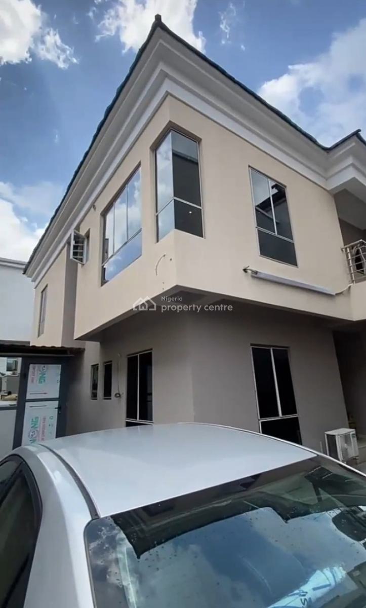 Serviced & Spacious 2 Bedroom Apartment { Video Available}, Agungi, Lekki, Lagos, Flat / Apartment for Rent