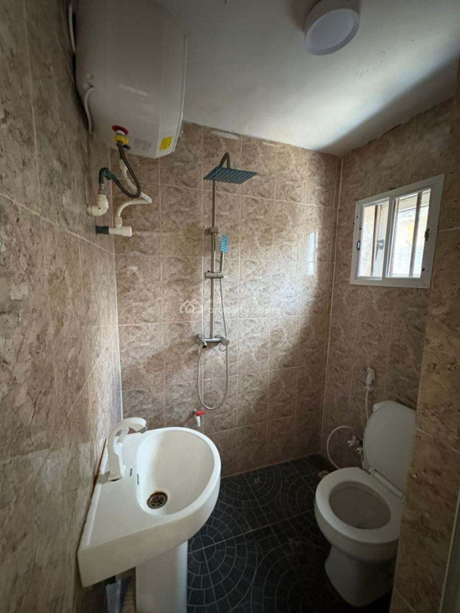 Newly Built 3bedroom Flat with Modern Facilities, Anfani, Ringroad, Ibadan, Ibadan, Oyo, Flat / Apartment for Rent