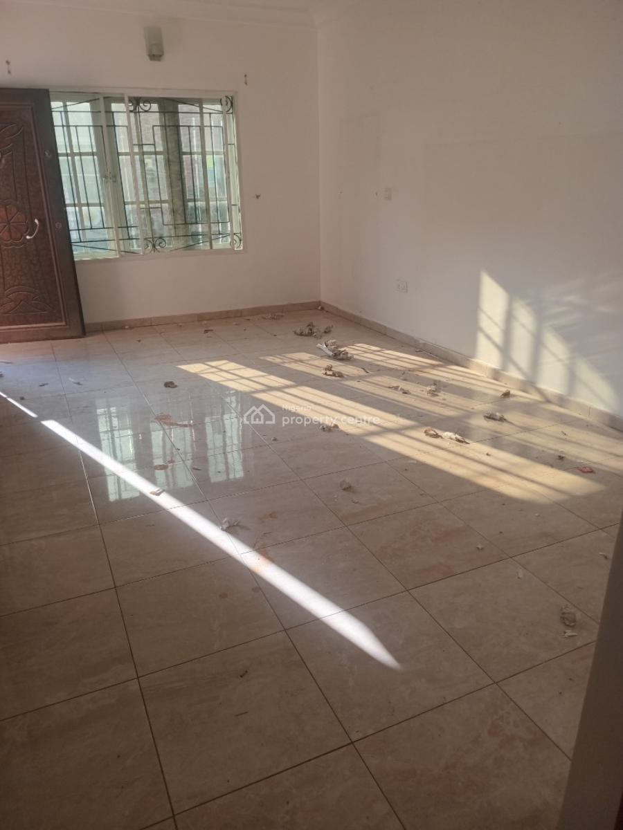 a Masterbed with Studio Kitchen, Chevron Drive, Lekki, Lagos, Self Contain (single Rooms) for Rent