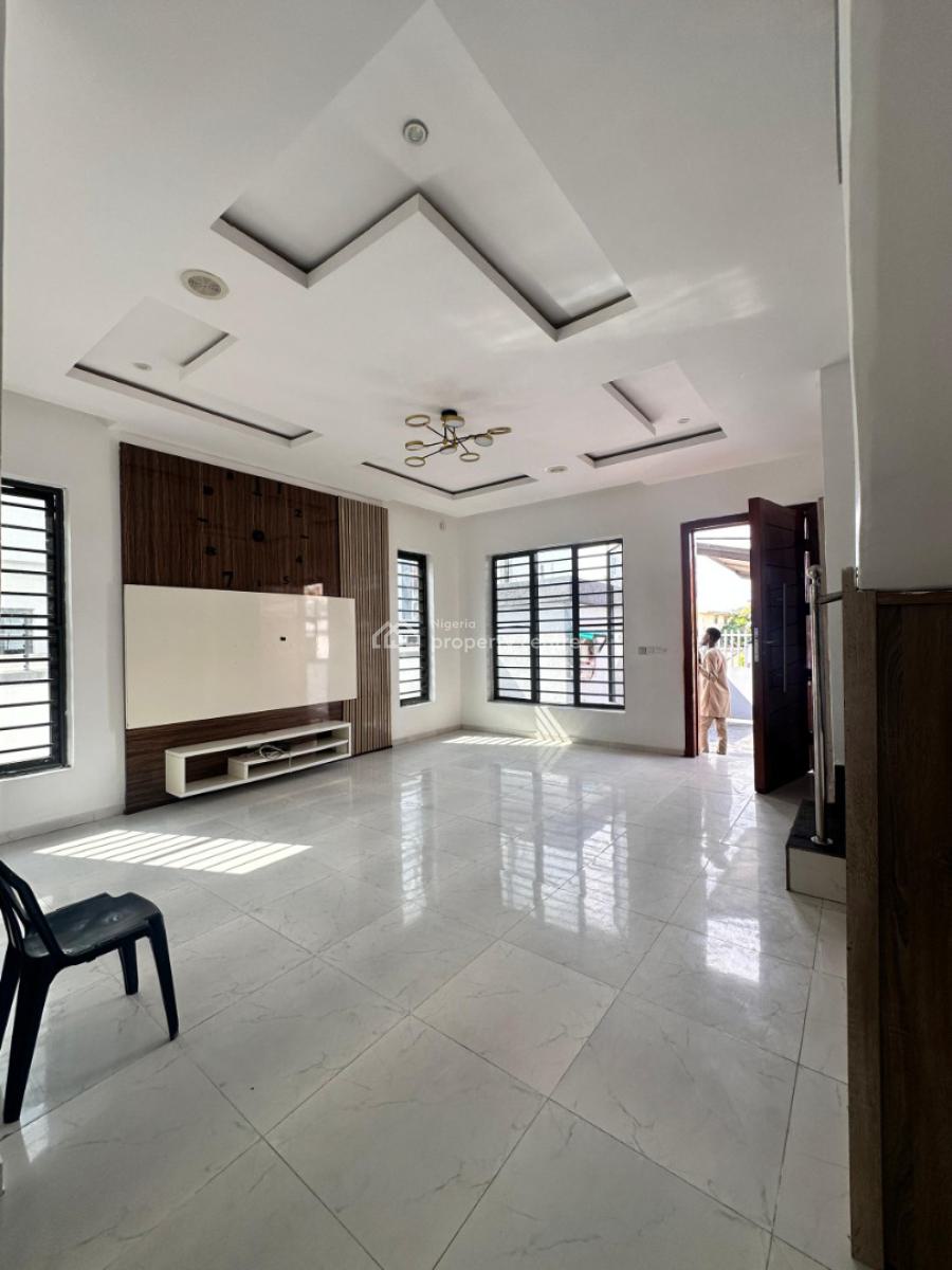 Newly Renovated 4bedroom Semi-detached Duplex, Lekki Conservation Center Axis, Lekki, Lagos, Semi-detached Duplex for Sale