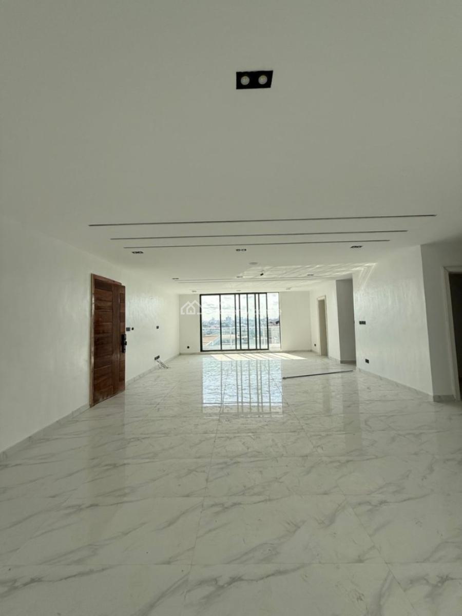 Very Spacious 3 Bedroom Penthouse, Ikate, Lekki Phase 1, Lekki, Lagos, Block of Flats for Sale