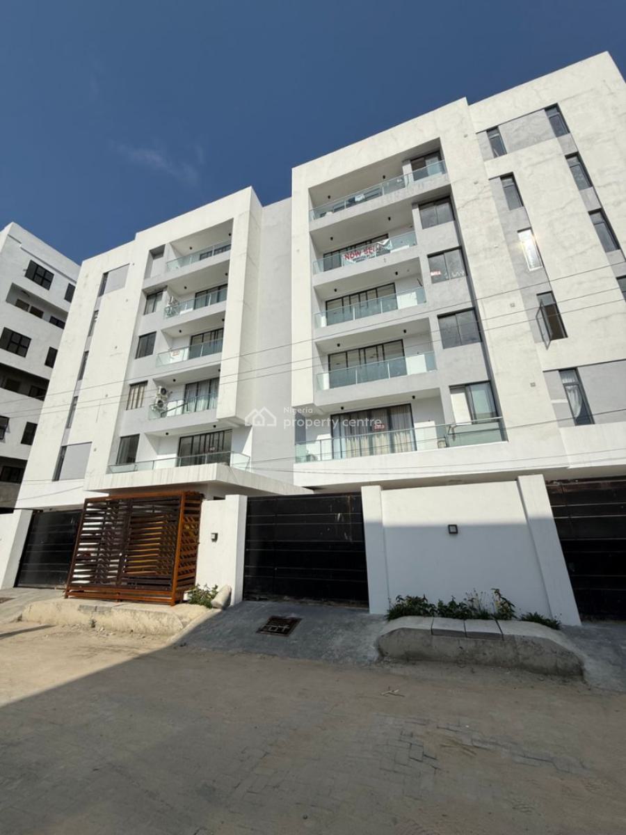 Nice 2 Bedroom Apartment, Freedom Way, Lekki Phase 1, Lekki, Lagos, Block of Flats for Sale