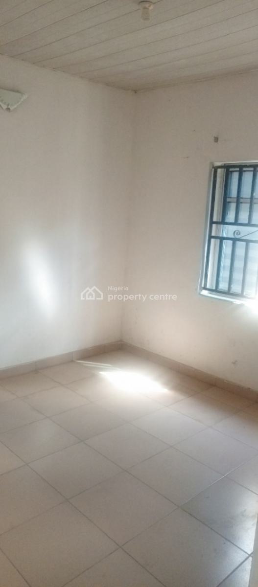 2bedrooms Apartments Very Closed to Bustop, Imalete Alafia, Ibeju Lekki, Lagos, Flat / Apartment for Rent