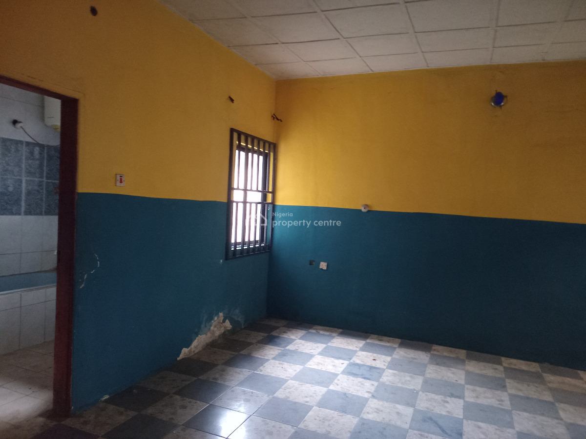 Standard Four (4) Bedroom Bungalow with Study and Laundry Room, Rumuodara, Port Harcourt, Rivers, Detached Bungalow for Sale