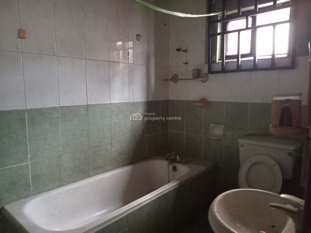 Standard Four (4) Bedroom Bungalow with Study and Laundry Room, Rumuodara, Port Harcourt, Rivers, Detached Bungalow for Sale