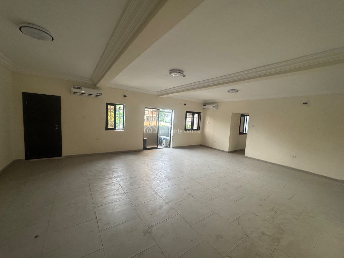 Brand New Refurbished 3 Bedroom Flat with Bq & Swimming Pool in Lekki, Lekki Phase 1, Lekki Phase 1, Lekki, Lagos, Flat / Apartment for Rent