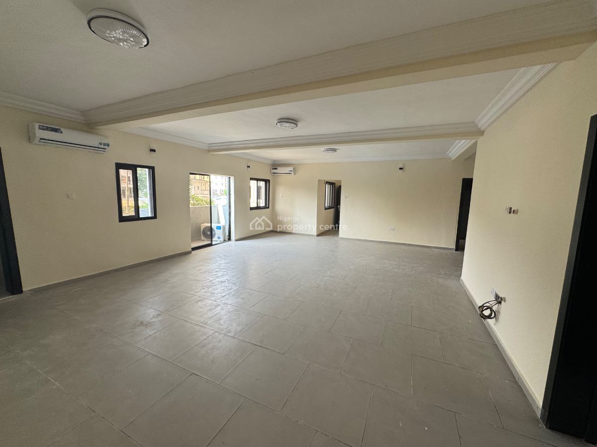 Brand New Refurbished 3 Bedroom Flat with Bq & Swimming Pool, Lekki Phase 1, Lekki, Lagos, Flat / Apartment for Rent
