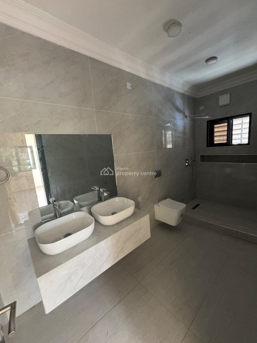 Brand New Refurbished 3 Bedroom Flat with Bq & Swimming Pool, Lekki Phase 1, Lekki, Lagos, Flat / Apartment for Rent