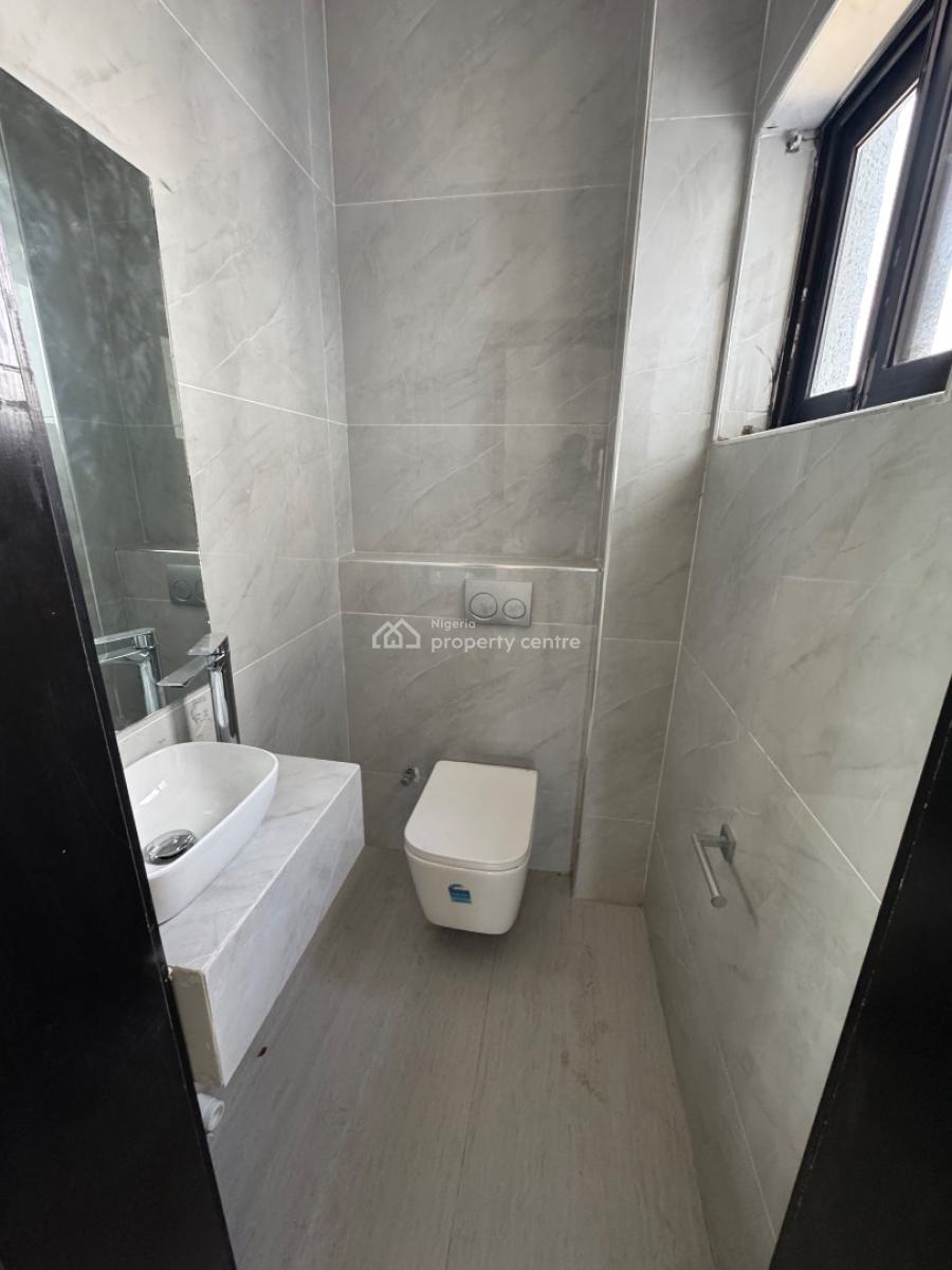 Brand New Refurbished 3 Bedroom Flat with Bq & Swimming Pool, Lekki Phase 1, Lekki, Lagos, Flat / Apartment for Rent