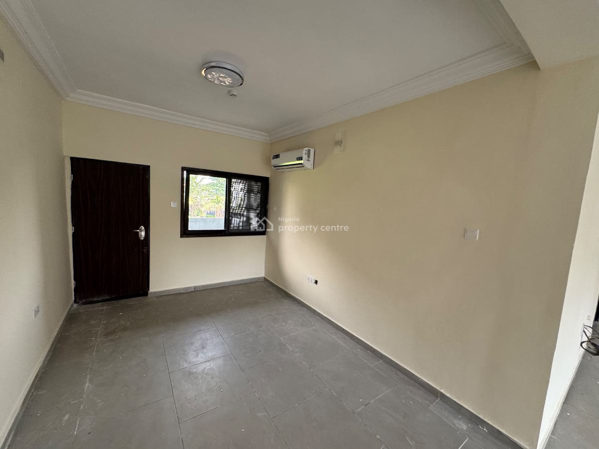 Brand New Refurbished 3 Bedroom Flat with Bq & Swimming Pool, Lekki Phase 1, Lekki, Lagos, Flat / Apartment for Rent
