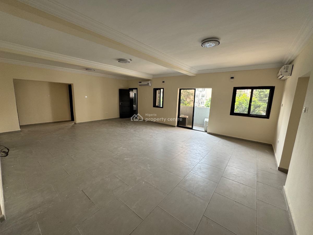 Brand New Refurbished 3 Bedroom Flat with Bq & Swimming Pool, Lekki Phase 1, Lekki, Lagos, Flat / Apartment for Rent